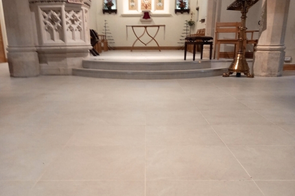 Porcelain Floor Cleaning and Restoration